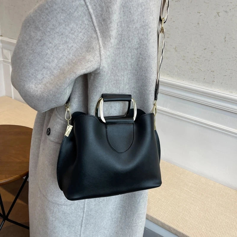 H5292c935a1624d4dbb97439f949c680cf.jpg
